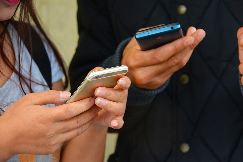 Do You Use Your Smartphone or Does It Use You? Addressing Digital Addiction through Mindfulness